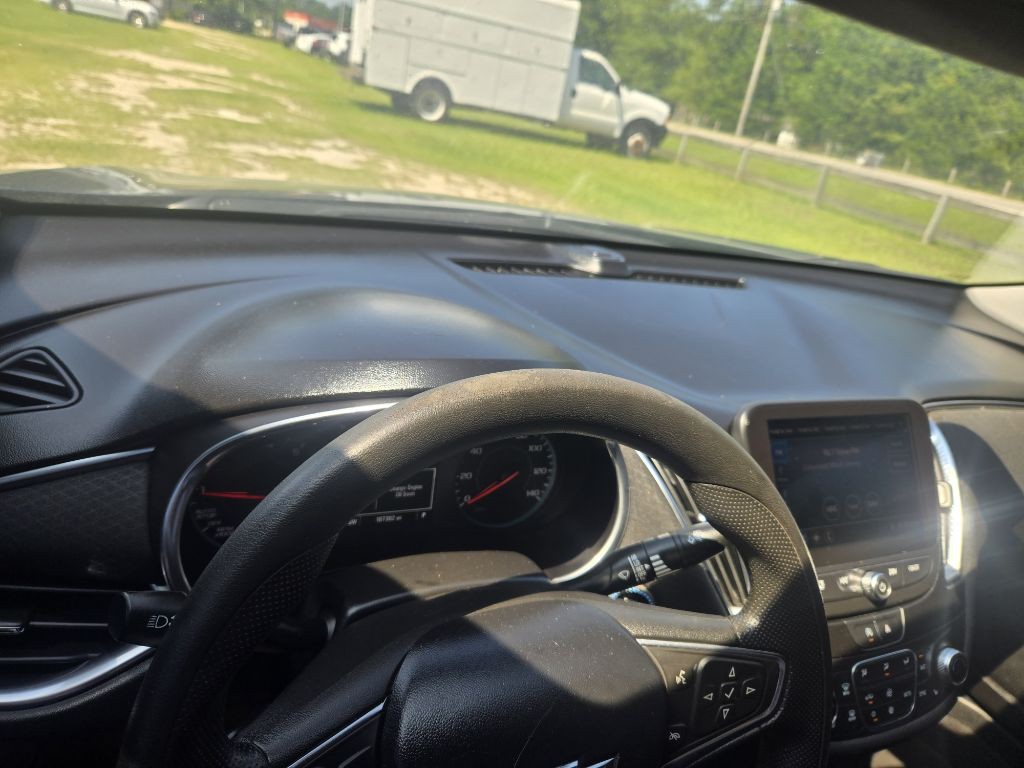 2020 Chevrolet Malibu Image 10