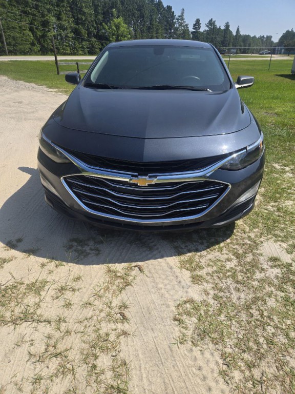 2020 Chevrolet Malibu Image 1