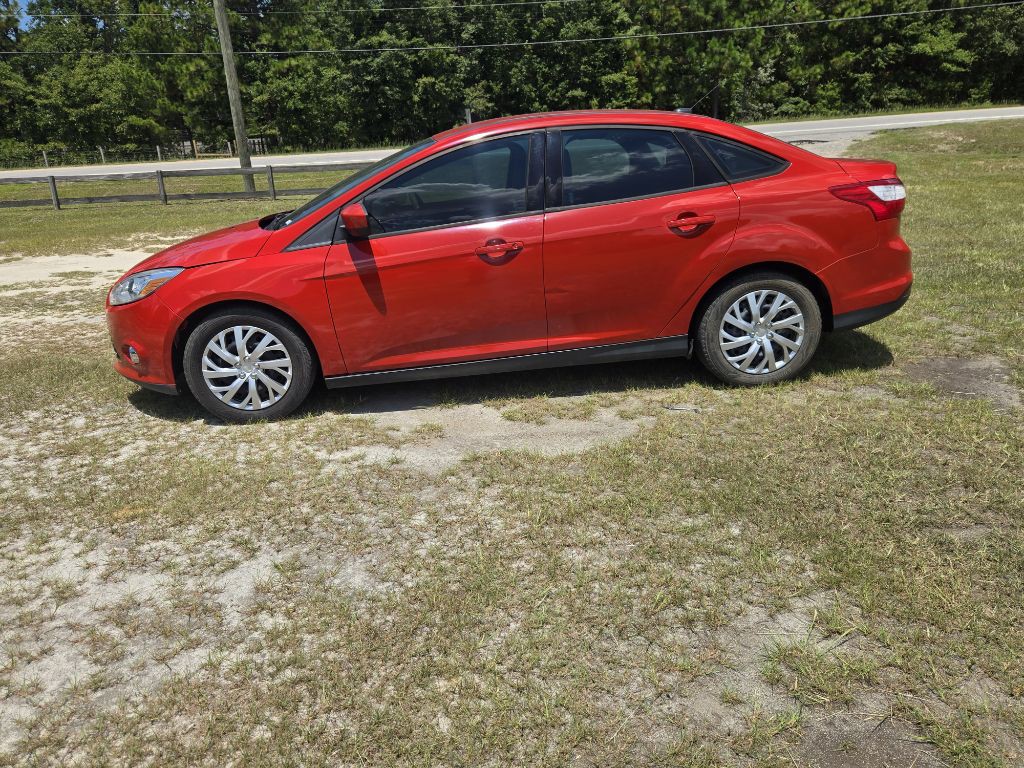 2012 Ford Focus Image 2