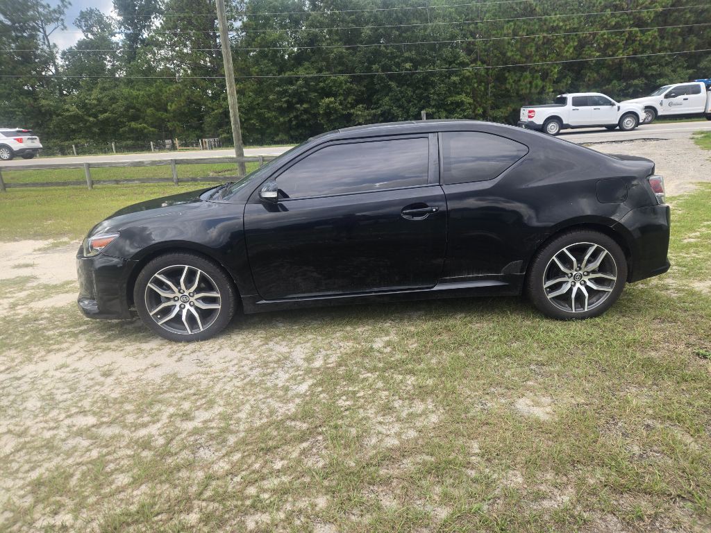 2015 Scion tC Image 2
