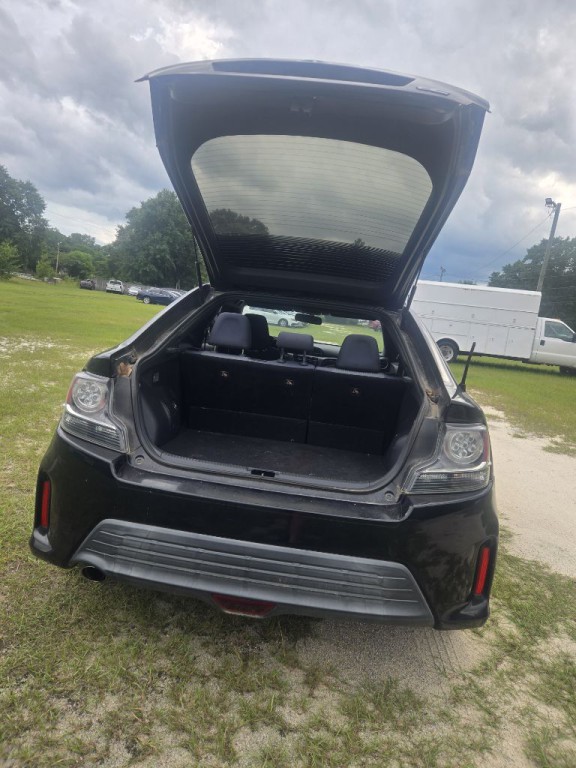 2015 Scion tC Image 5