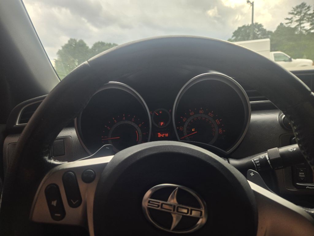 2015 Scion tC Image 11
