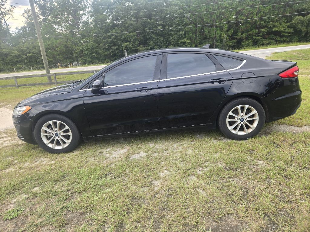 2019 Ford Fusion Image 2