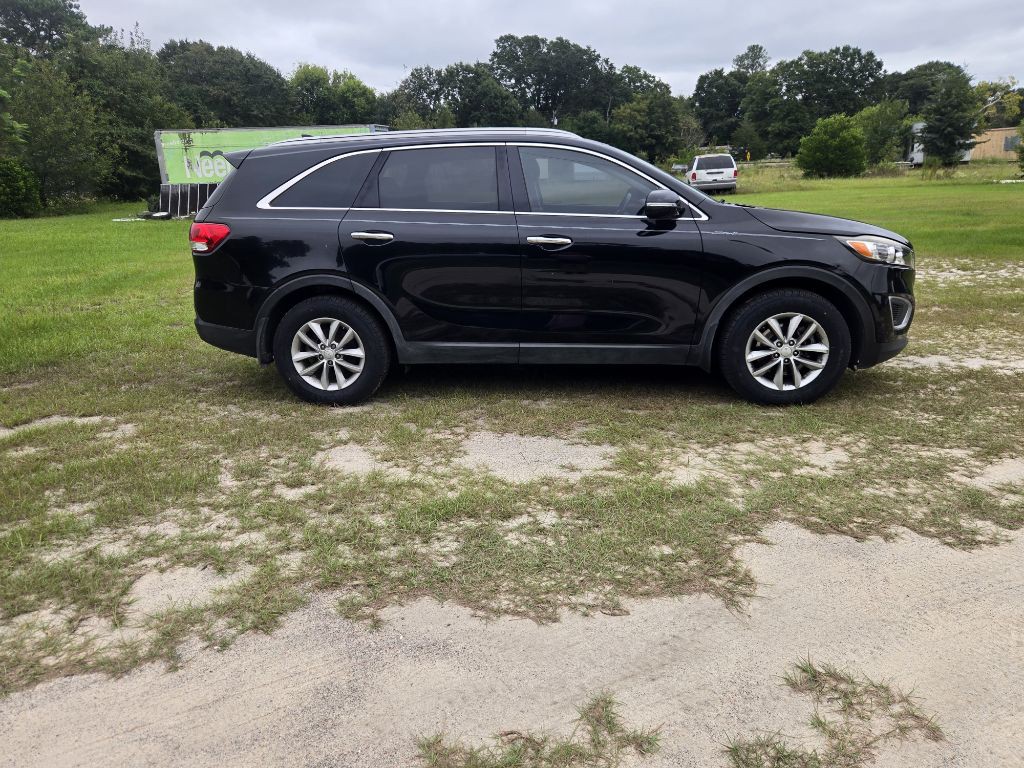 2018 Kia Sorento Image 2