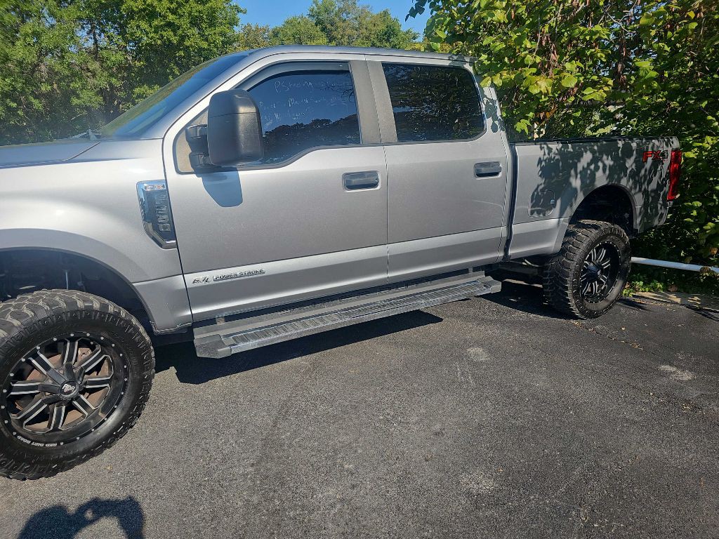 2021 Ford F-250 Image 1