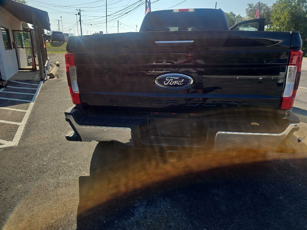 2019 Ford F-350 Image 9