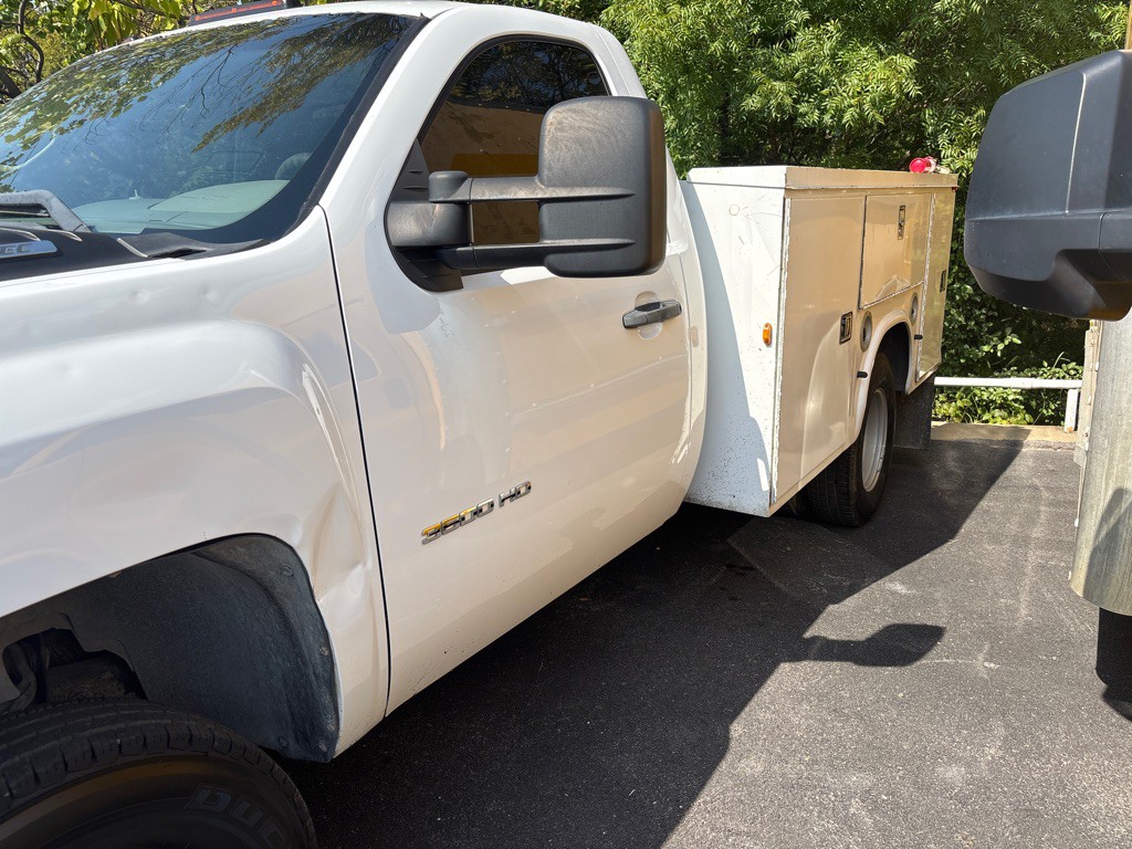 2011 Chevrolet Silverado 1500 Image 6