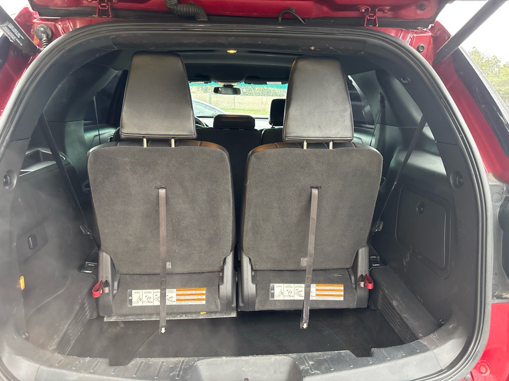 2018 Ford Explorer Image 10
