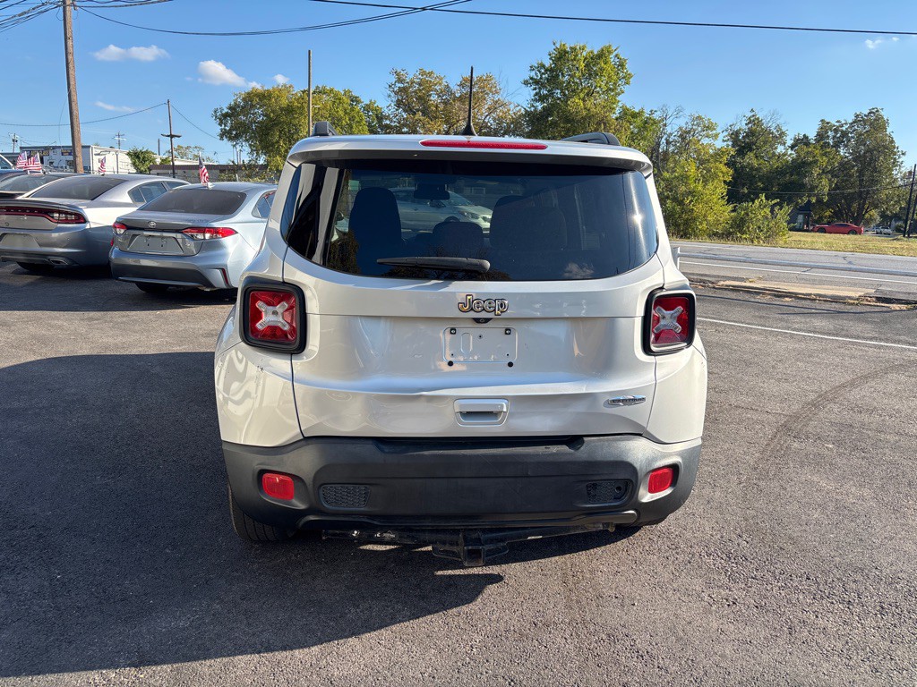 2018 Jeep Renegade Image 9