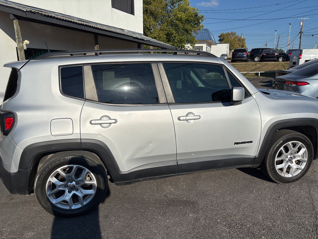 2018 Jeep Renegade Image 14