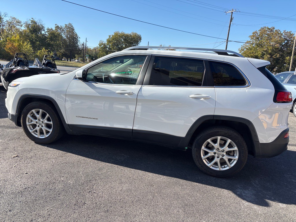2014 Jeep Cherokee Image 2