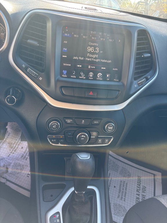 2014 Jeep Cherokee Image 9