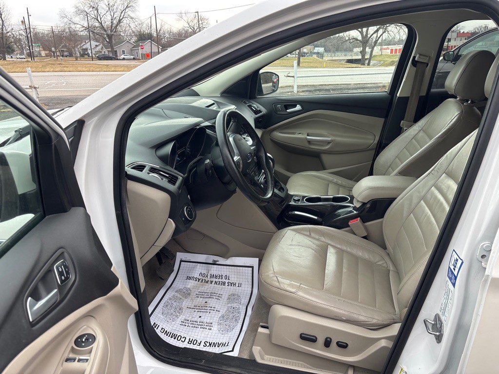 2015 Ford Escape Image 20