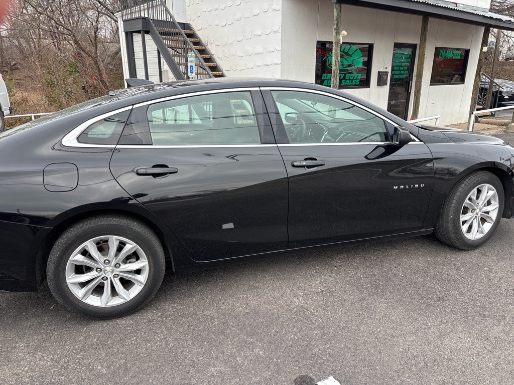 2020 Chevrolet Malibu Image 12