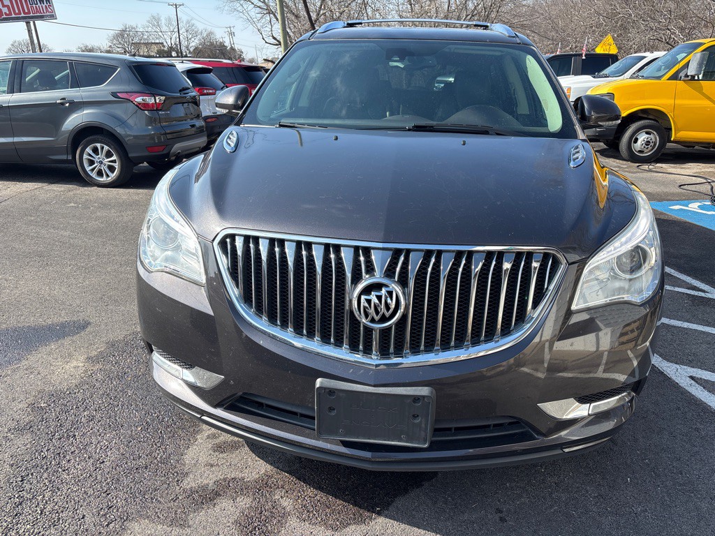 2017 Buick Enclave Image 2