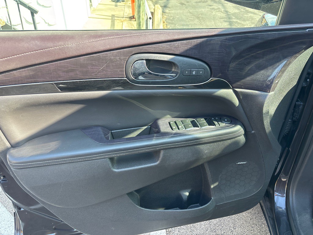 2017 Buick Enclave Image 26