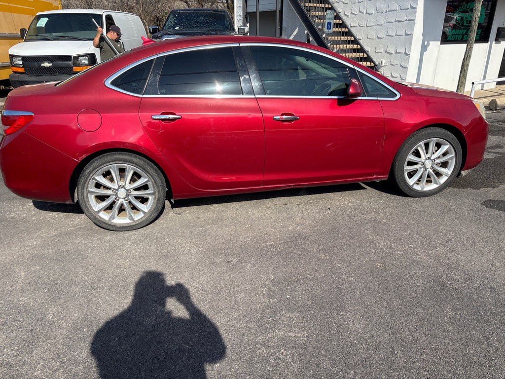 2012 Buick Verano Image 11