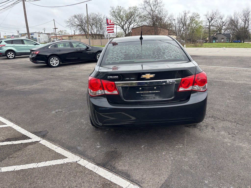 2012 Chevrolet Cruze Image 6