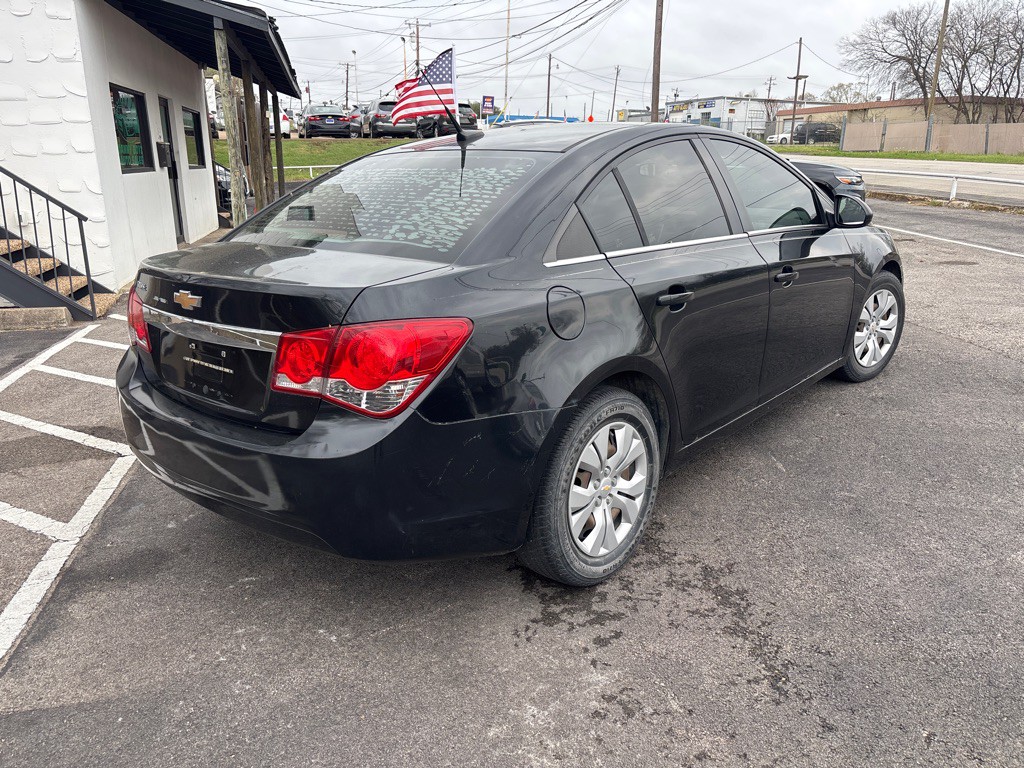 2012 Chevrolet Cruze Image 7
