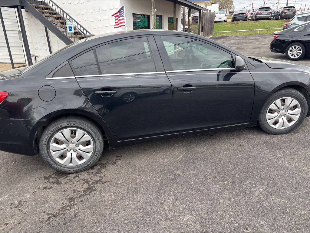 2012 Chevrolet Cruze Image 8