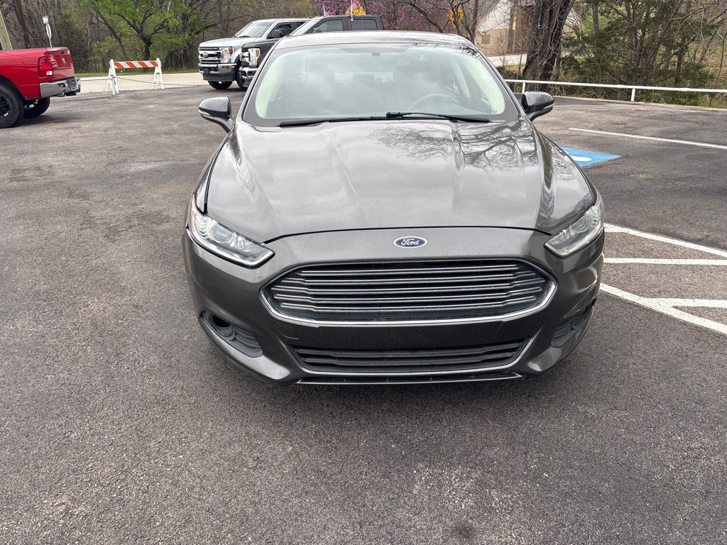 2015 Ford Fusion Image 4
