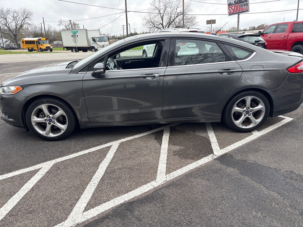 2015 Ford Fusion Image 7