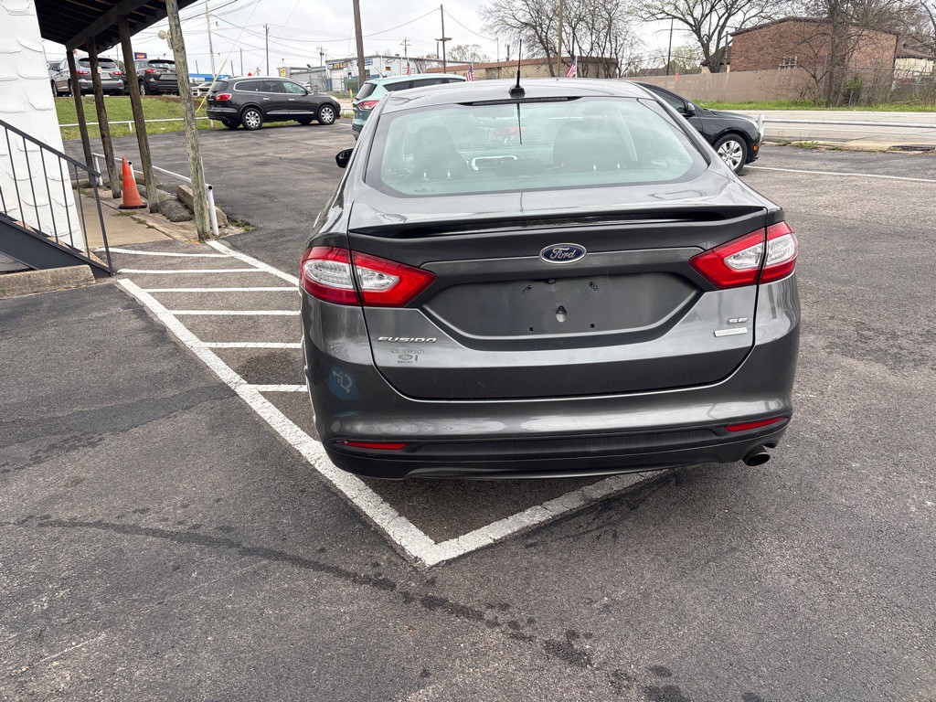 2015 Ford Fusion Image 12