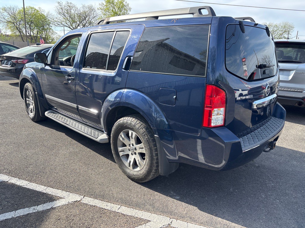 2011 Nissan Pathfinder Image 5