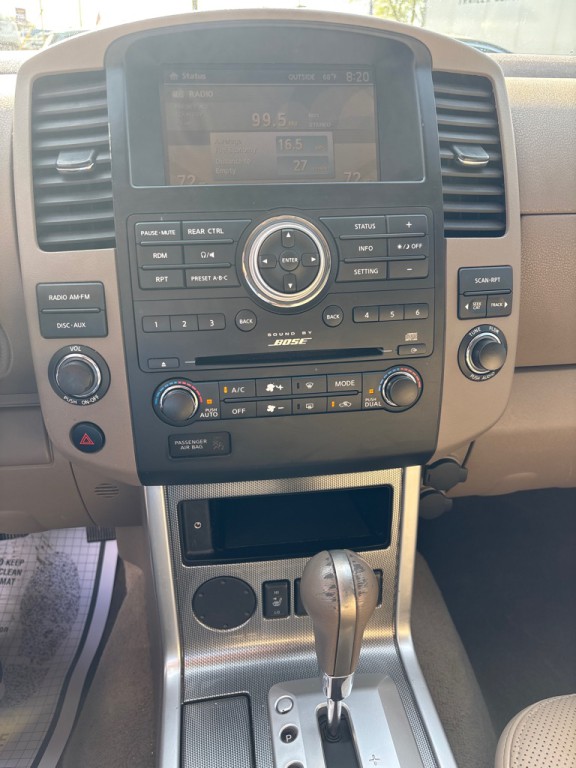 2011 Nissan Pathfinder Image 13