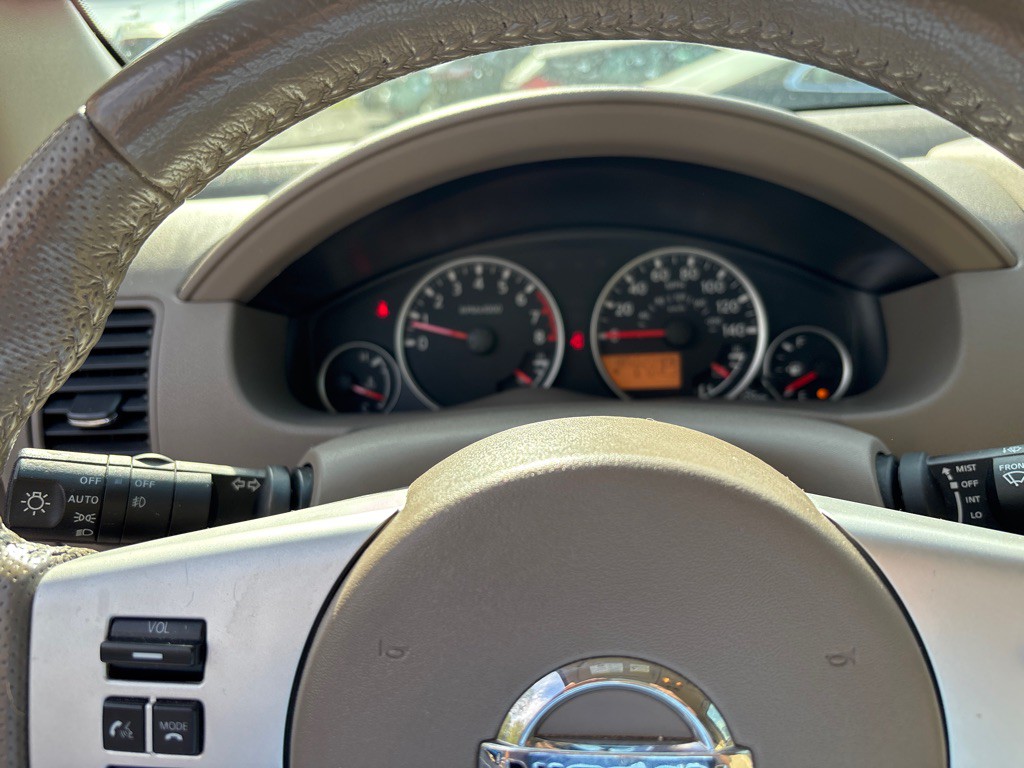 2011 Nissan Pathfinder Image 14