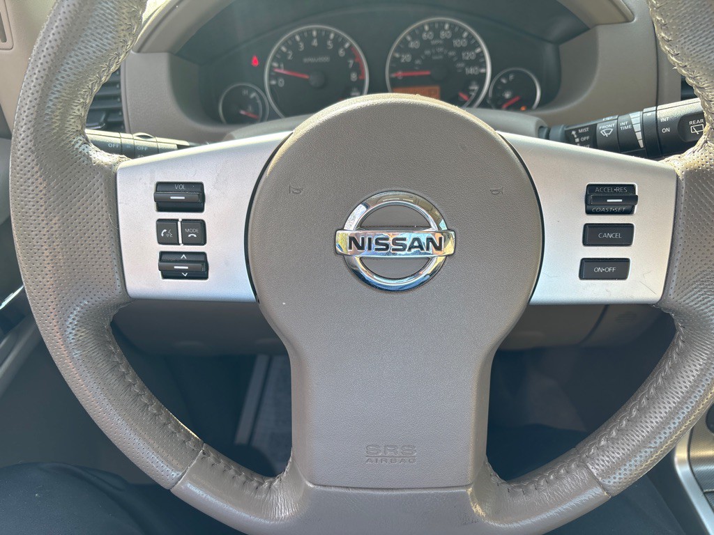 2011 Nissan Pathfinder Image 15