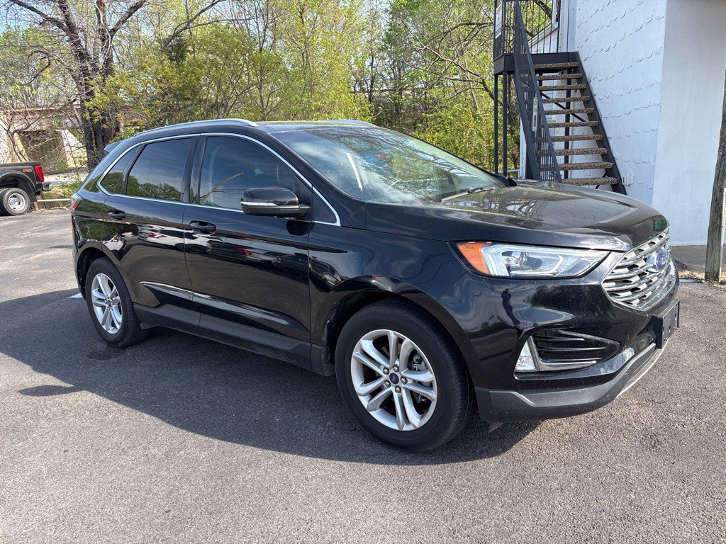 2020 Ford Edge Image 1