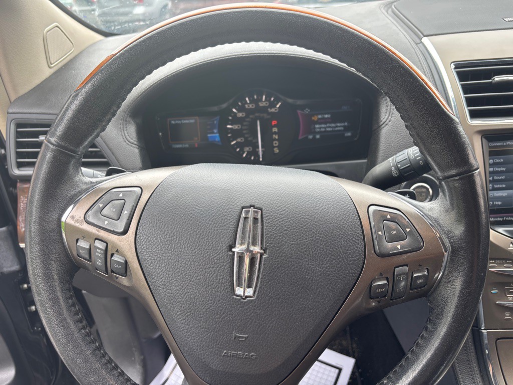 2015 Lincoln MKX Image 14