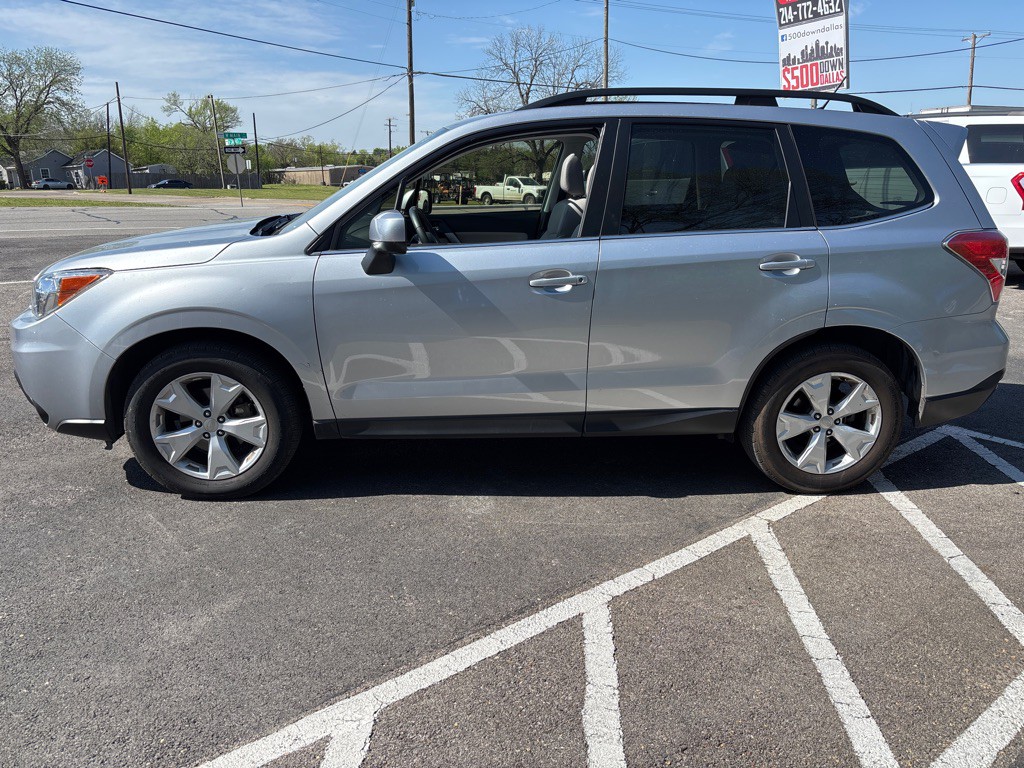 2015 Subaru Forester Image 4