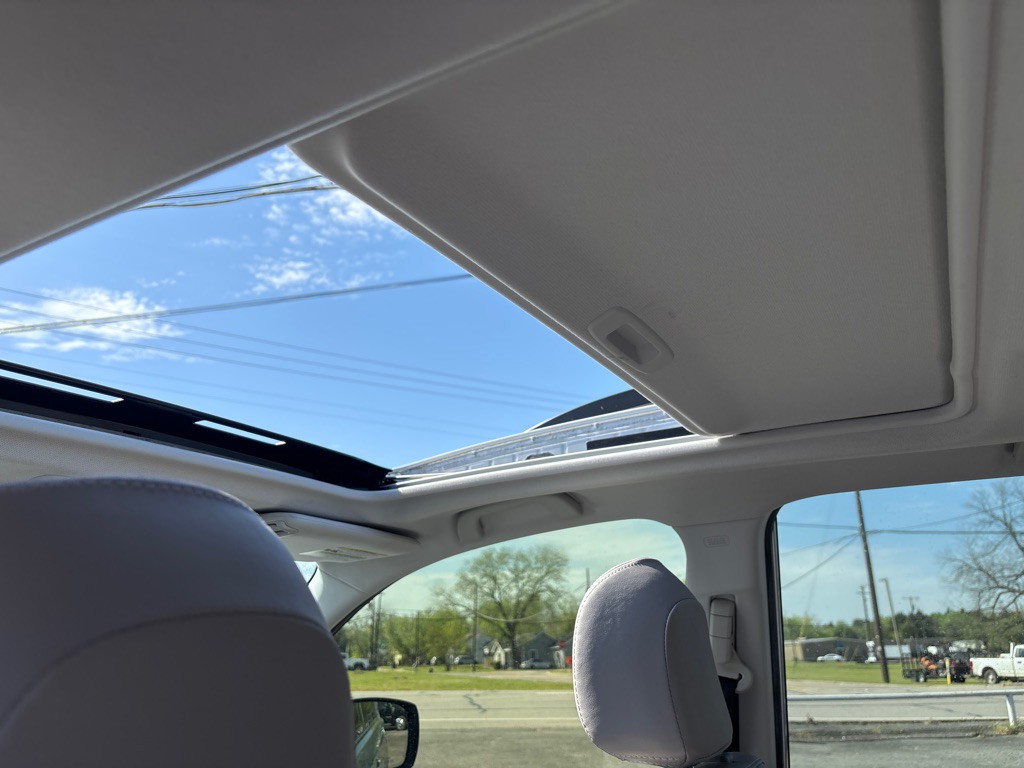 2015 Subaru Forester Image 12