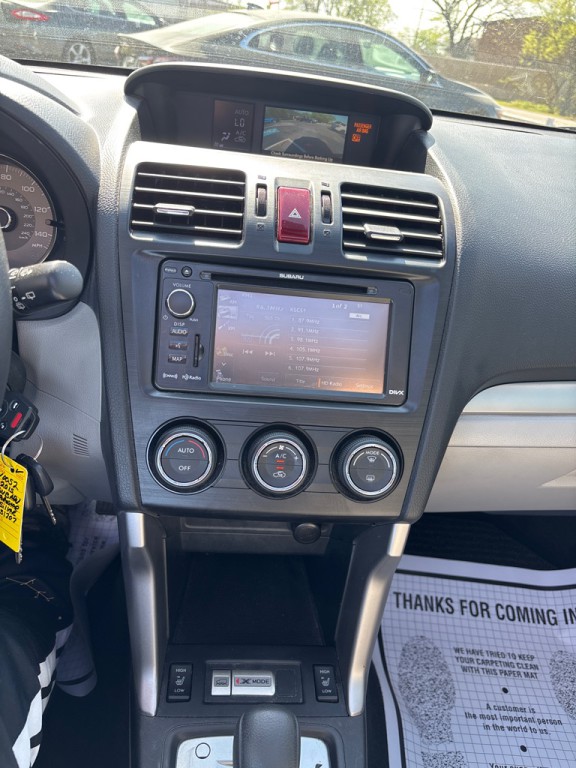 2015 Subaru Forester Image 13