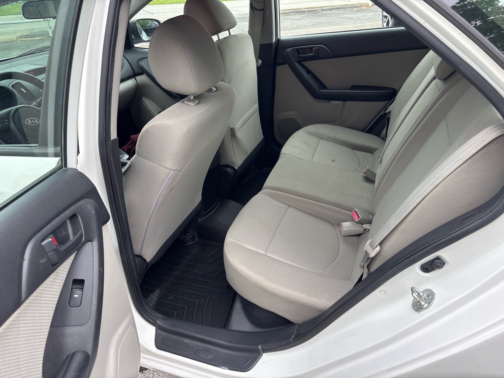 2011 Kia Forte Image 10