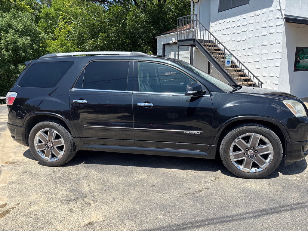 2012 GMC Acadia Image 8