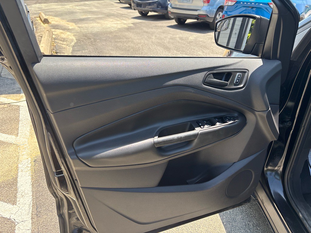 2016 Ford Escape Image 11