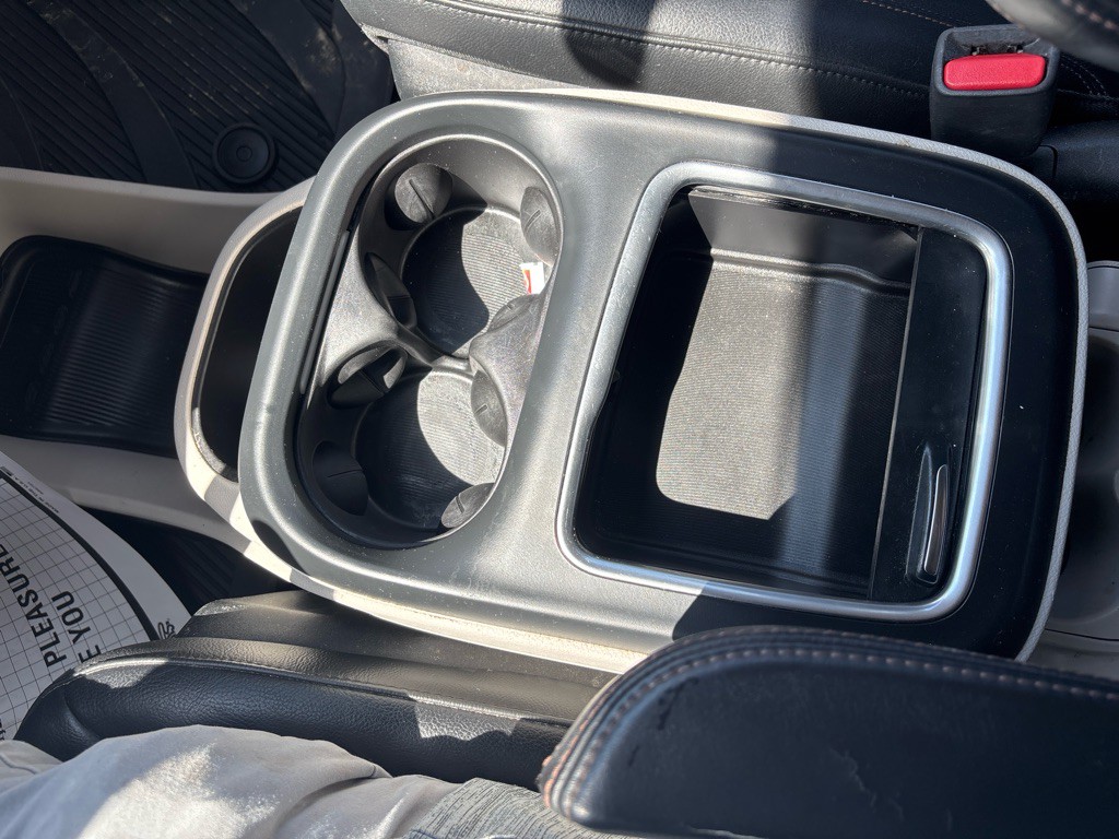 2017 Chrysler Pacifica Image 28