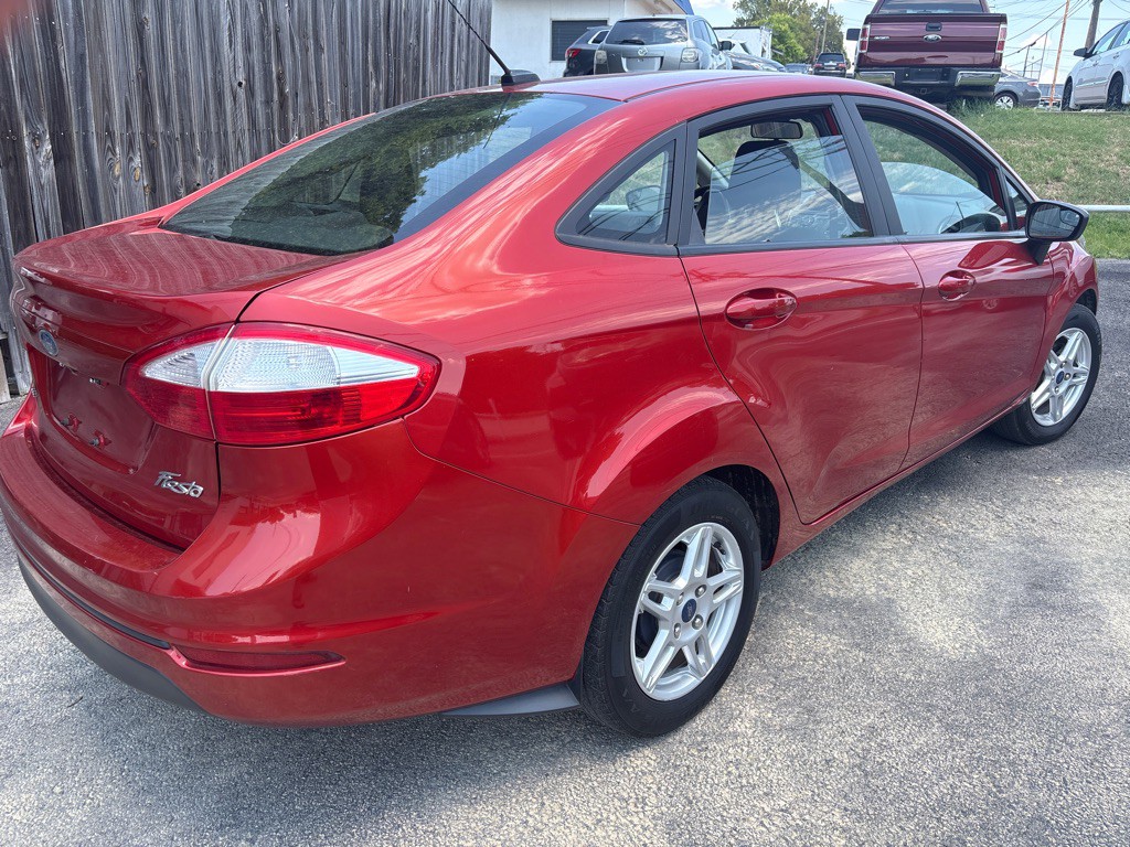2019 Ford Fiesta Image 14