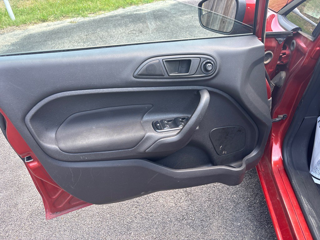 2019 Ford Fiesta Image 15