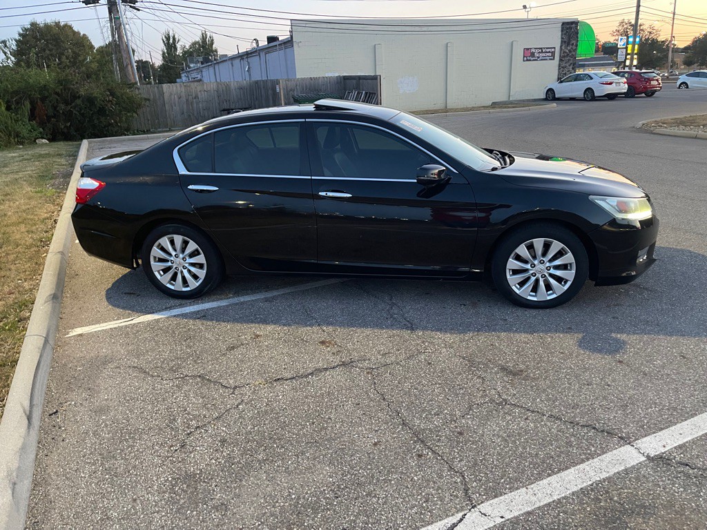 2014 Honda Accord Image 22