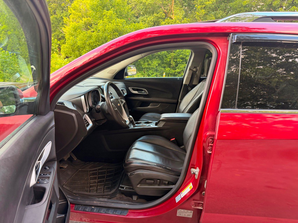 2010 Chevrolet Equinox Image 6
