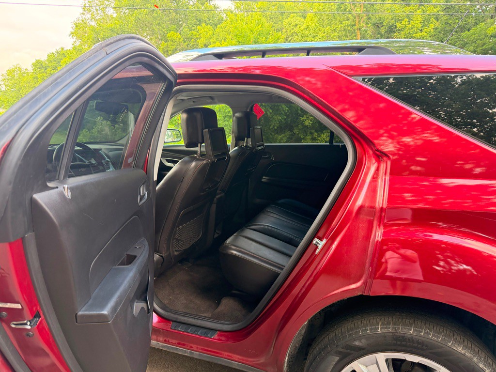 2010 Chevrolet Equinox Image 13