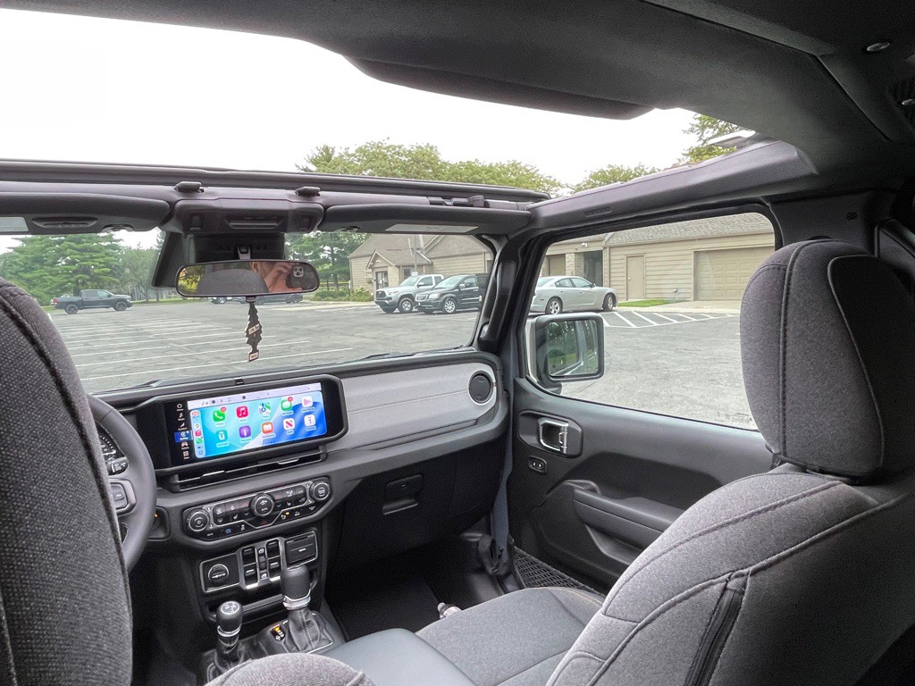 2025 Jeep Wrangler Image 12