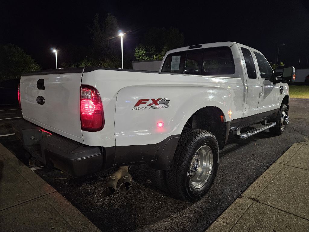 2008 Ford F-350 Image 4