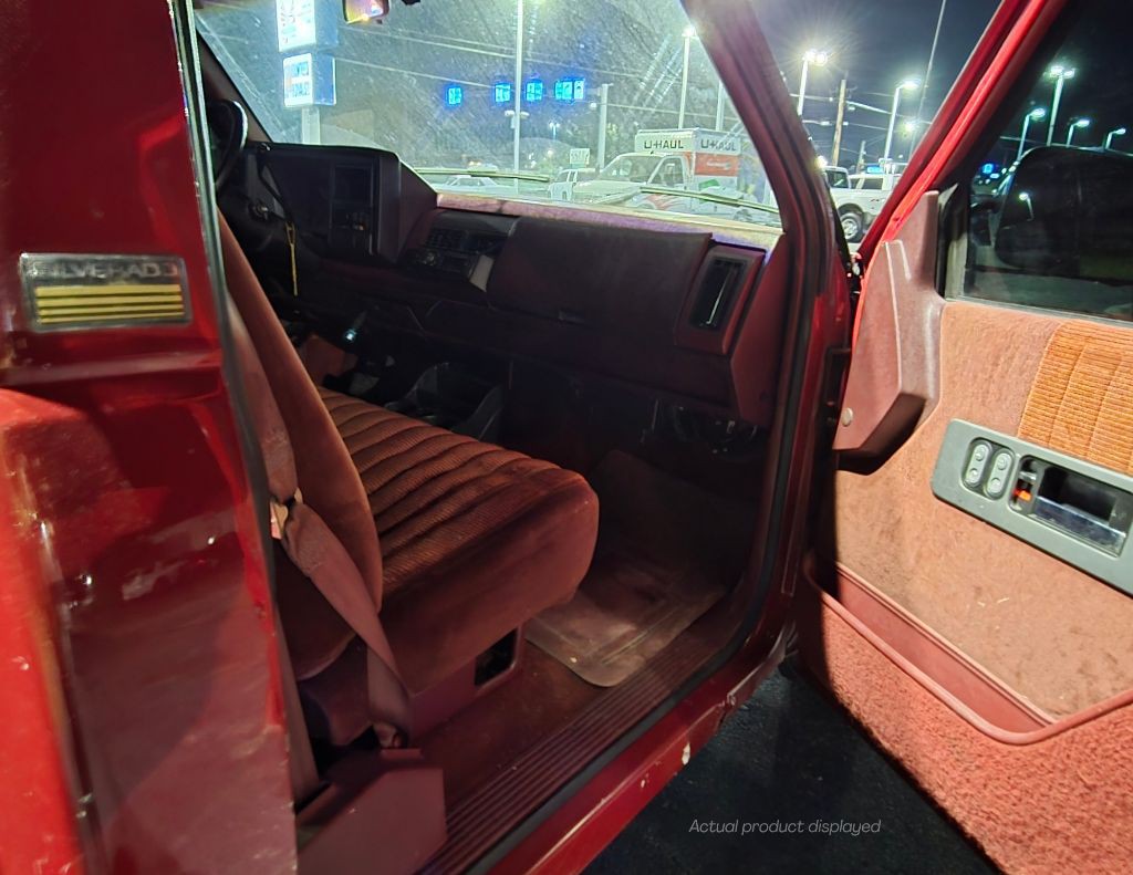 1990 Chevrolet C/K Image 11