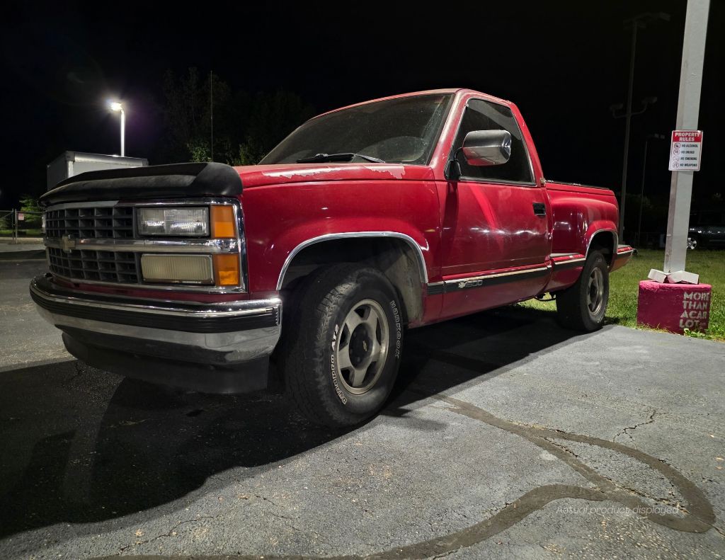 1990 Chevrolet C/K Image 3