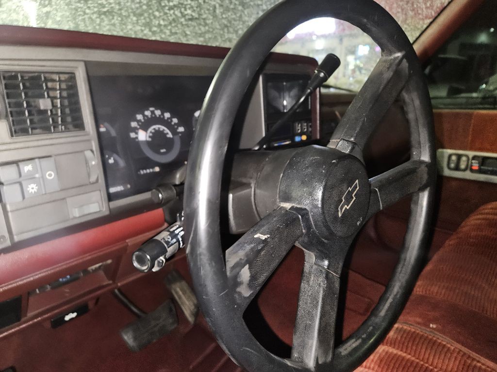 1990 Chevrolet C/K Image 16